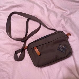 United By Blue Crossbody Purse Olive Green